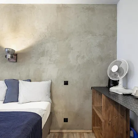 Apartamento Industrial Basement řipská 26 Praga